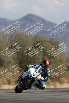 media/Oct-13-2025-Moto Forza (Mon) [[a66d839500]]/2-A Group/Session 4 Turn 7/